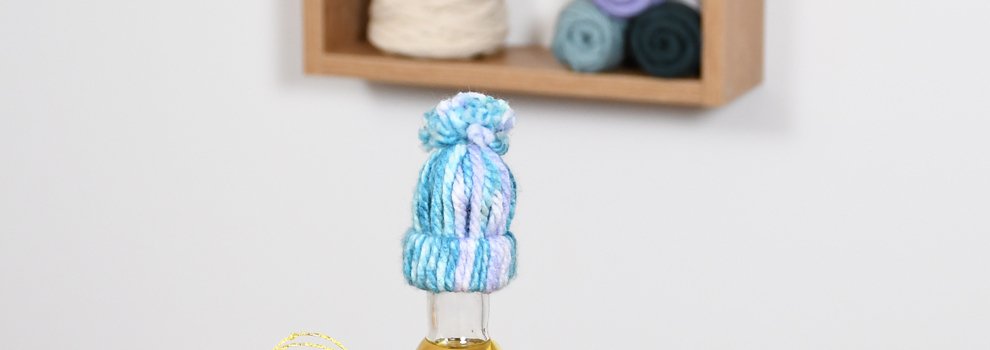 Bonnet de laine d&#xE9;coratif DIY