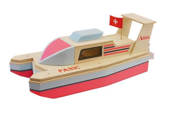 Le bateau de course "Panik"