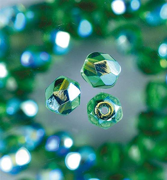 Geslepen glaskralen - &#xD8; 4 mm, groen