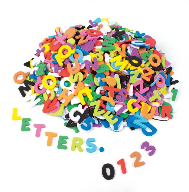 Schuimrubber stansdelen letters/cijfers 1000 stk